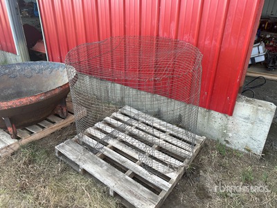 Small Enclosure Trap