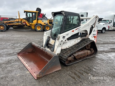 2021 Bobcat T870 Two-Speed High Flow Chargeuse sur rails compacte