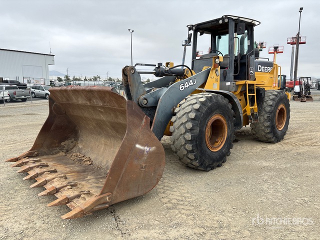 2006 John Deere 644J Wheel Loader