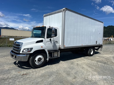 2019 Hino 308 4x2 Van Truck