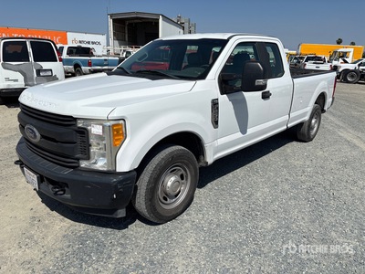 2017 Ford F-250 XL 4x2 Extended Cab Pickup