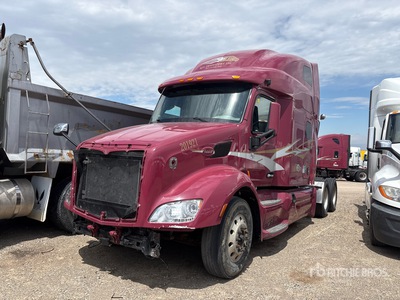 2021 Peterbilt 579 تراكتور شاحنة كابينة النوم (ثنائية المحور)