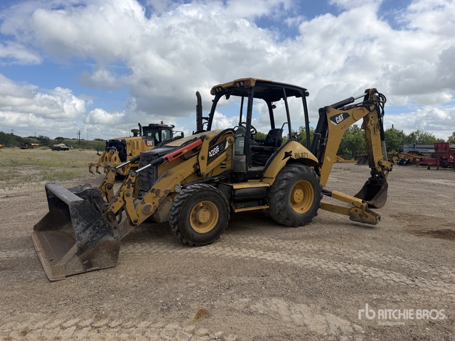 2015 Cat 420F IT 4x4 Backhoe Loader