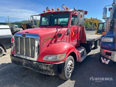 2008 Peterbilt 335 4x2 Afrij-vrachtwagen (Inoperable)
