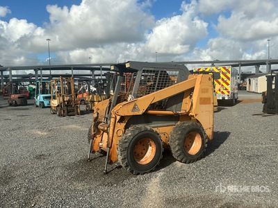 2000 Case 60XT Kompaktlader (Inoperable)