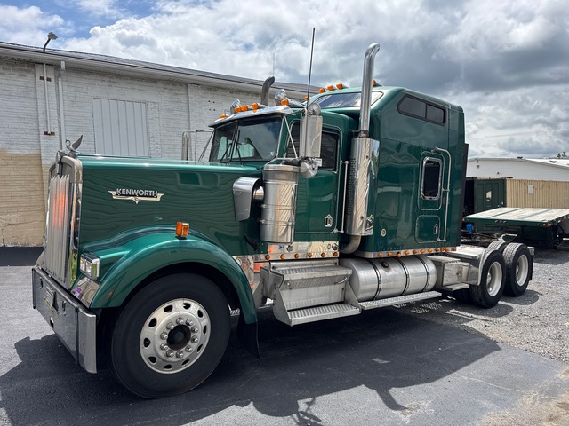 1999 Kenworth W900 6x4 T/A Sleeper Truck Tractor