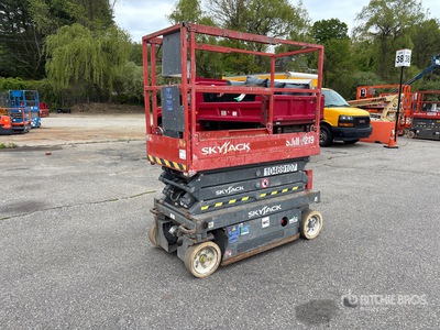 2016 Skyjack SJIII-3219 Electric Scissor Lift