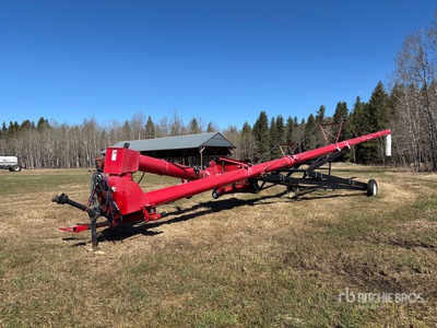 Wheatheart SA1371 13 in x 71 ft Swing Grain Auger