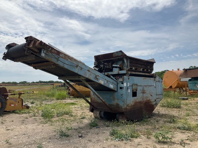 2001 Powerscreen Powertrack 600 Tracked Screen Plant 2001 Powerscreen Powertrack 600 Tracked Screen Plant