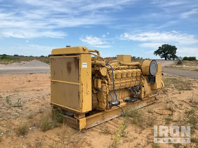 Cat 3812 900 kW Skid-Mounted Groupe électrogène