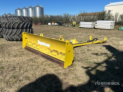 Degelman 10-46/57 10 ft 4 Way Lame frontale pour tracteur agricole
