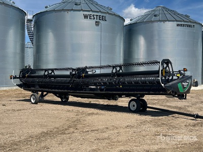 2022 MacDon FD135 35 ft Flex Draper Combine Header
