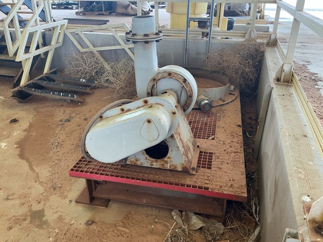 2016 Heil Water Pump