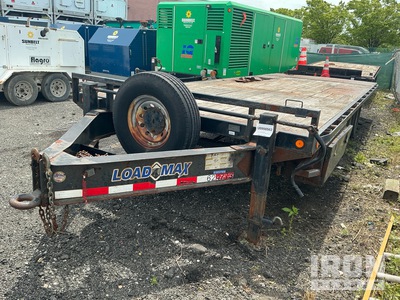 2014 Load Max LMPE0222072 22 ft T/A Tilt Deck Trailer
