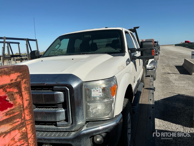 2016 Ford F-350 4x4 Crew Cab Pickup