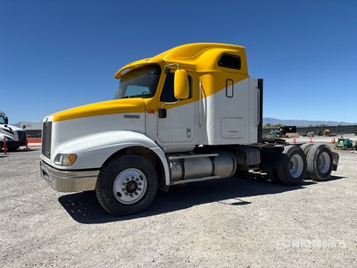 2000 International 9200i 6x4 تراكتور شاحنة نهارية (ثنائية المحور)