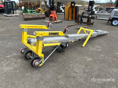Sumner 2615 Material Hoist
