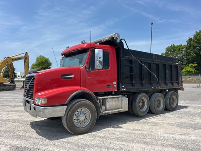 2020 Volvo VHD 8x4 Tipper Truck