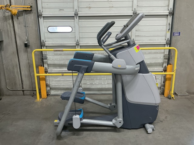 Precor AMT Adaptive Motion Trainer