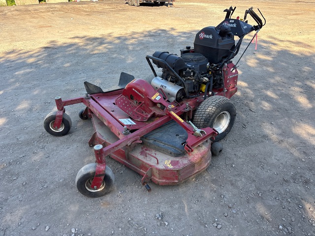 2022 Exmark Turf Tracer X-Series Stand-On Lawn Mower 2022 Exmark Turf Tracer X-Series Stand-On Lawn Mower