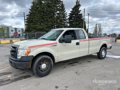 2013 Ford F-150 XL 4x2 Extended Cab Pick Up