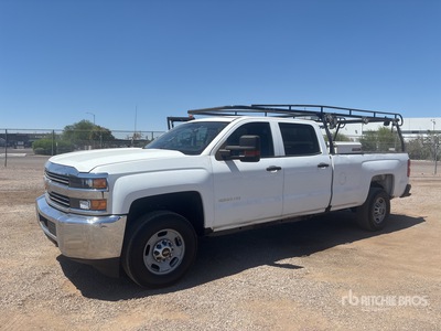 2018 Chevrolet Silverado 2500 HD 4x2 Crew Cab Pickup