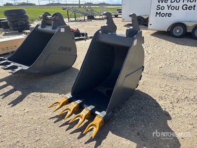 30 in Digging Excavator Bucket