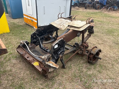 Kenworth T800 Front Frame Clip