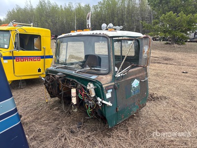 Ford 9000 Truck Cab