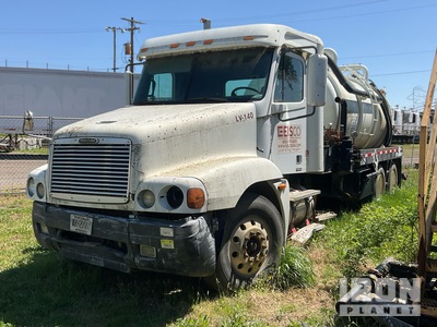 2006 Cusco on 2000 Freightliner C120 6x4 Vacuum Excavator Truck