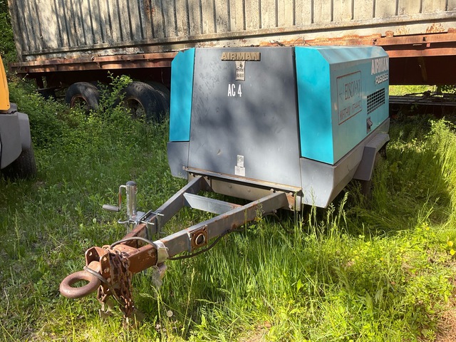 Airman PDS185S 185 cfm Mobile Air Compressor (Inoperable)