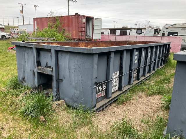 22 ft 7 in 20 cyd Roll-Off Container