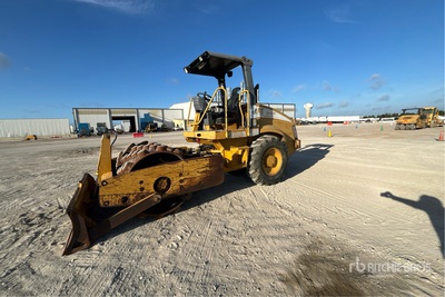 2004 Cat CP433E コンパクター