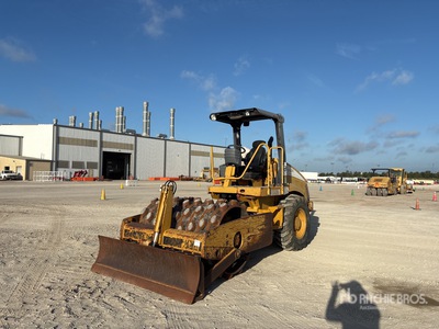 2004 Cat CP433E コンパクター