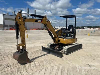 2010 Cat 303.5C CR Mini Excavadora