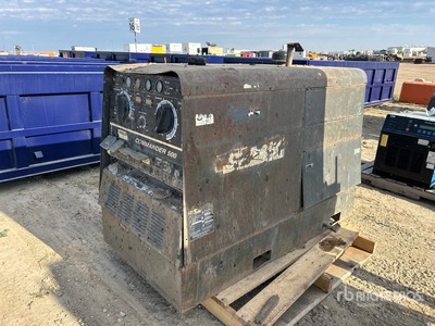 2001 Lincoln Commander Engine Driven Welder (Inoperable)
