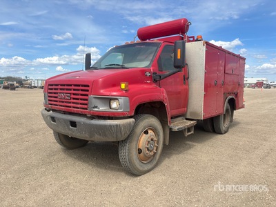 2005 Chevrolet C5500 4x4 4x4 Service Truck