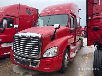 2014 Freightliner Cascadia 125 6x4 T/A Sleeper Truck Tractor (Inoperable)