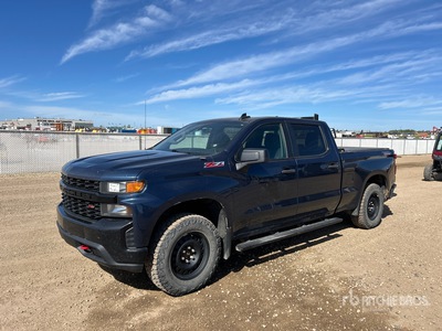2021 Chevrolet 1500 Custom Trail Boss 4x4 Crew Cab Pickup