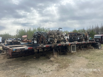 32 ft Super B-Train Lead Flatbed Trailer (Inoperable)