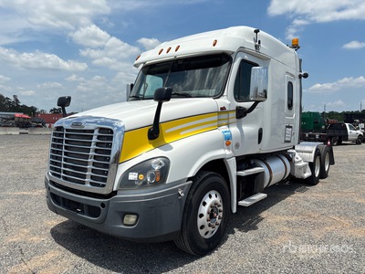 2016 Freightliner Cascadia 125 6x4 T/A Sleeper Truck Tractor