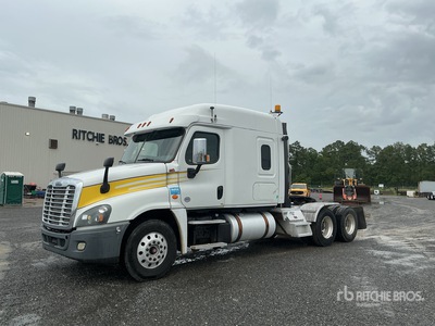 2016 Freightliner Cascadia 125 6x4 Tracteur Routier Couchette