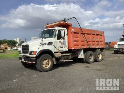 2006 Mack CV713 6x4 Autocarro ribaltabile 2 assi