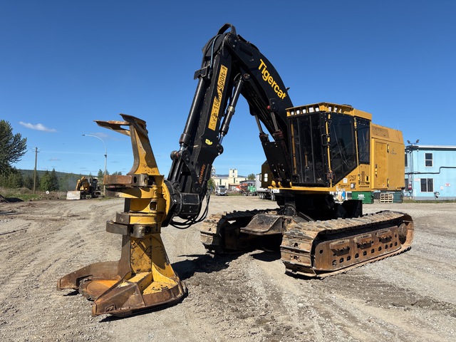 2018 Tigercat LX870D Leveling Track Feller Buncher 2018 Tigercat LX870D Leveling Track Feller Buncher