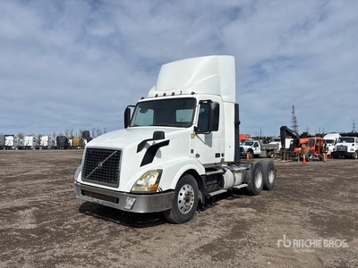 2015 Volvo VNL 6x4 3-Achs Sattelzugmaschine