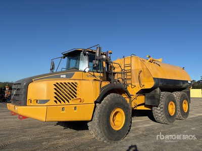 2009 Volvo A40E 30000 L 6x4 عربة مياه
