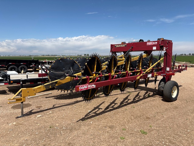 Darf 1017LFM 29 ft Pull-type Drawbar 17 Wheel Hay Rake Darf 1017LFM 29 ft Pull-type Drawbar 17 Wheel Hay Rake