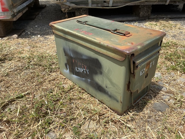 (673) M2A1 Ammo Cans