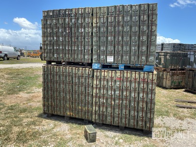 (673) M2A1 Ammo Cans