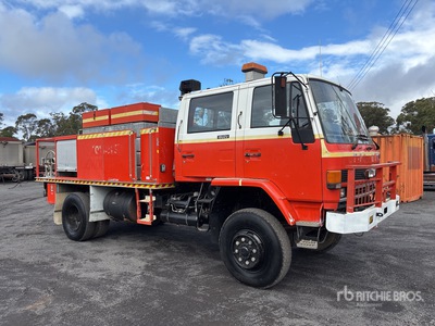 1990 Isuzu FTS 4x4 Crew Cab Fire Truck
